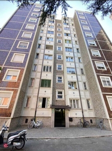 Appartamento in Vendita in Via Litta Modignani 105 a Milano