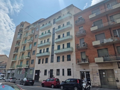 Appartamento in Vendita in Via Luigi Salvatore Cherubini 48 a Torino