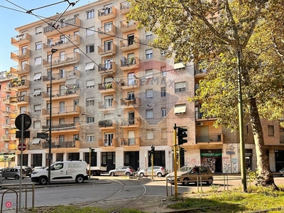 Appartamento in Vendita in Via Nicolò Tartaglia 27 a Milano