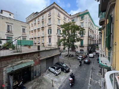 Appartamento in Vendita in Via Pellegrini 11 a Napoli