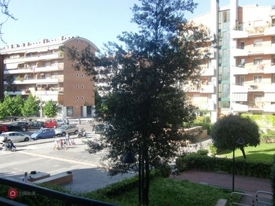 Appartamento in Vendita in Viale Avignone 97 a Roma