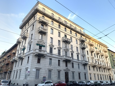 Casa a Milano in Via degli Imbriani , Bausan