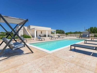 Casa a San Vito Dei Normanni con piscina privata