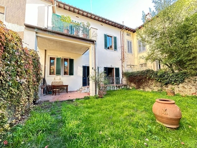 Casa Bi/Trifamiliare in Vendita in Via Masaccio a Firenze