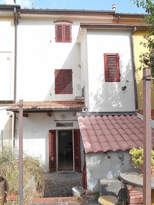 Casa indipendente in Via padre antonelli, Pistoia, 6 locali, 2 bagni