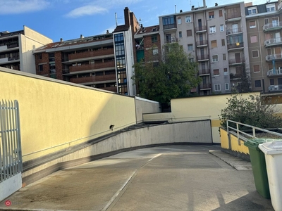 Garage/Posto auto in Vendita in Via Ludovico D'Aragona 2 a Milano