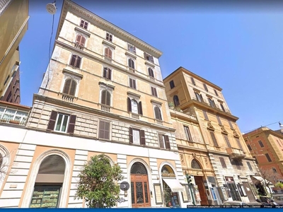 Negozio in Affitto a Roma, 3'500€, 98 m²
