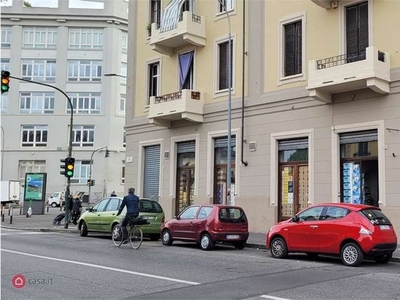 Negozio/Locale commerciale in Vendita in Corso Vercelli 15 a Torino