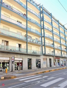 Negozio/Locale commerciale in Vendita in Via Monginevro 167 a Torino