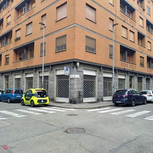 Negozio/Locale commerciale in Vendita in Via Saluzzo 91 a Torino