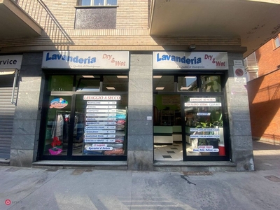 Negozio/Locale commerciale in Vendita in Via San Marino a Torino