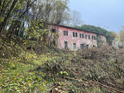 rustico / casale in vendita a Montegrotto Terme