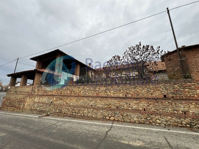 Rustico in Via casale dosso 3, Balocco, 5 locali, 2 bagni, 300 m²