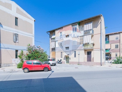 Trilocale in Via antonello da messina, Siracusa, 1 bagno, 78 m²