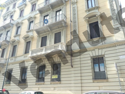 Ufficio in Vendita in Via sant antonio da padova a Torino