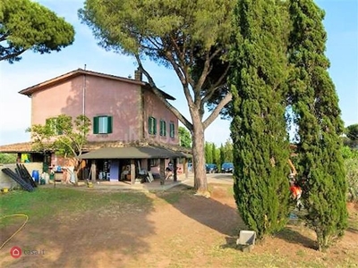 Villa in Vendita in Via del Casale della Caccia a Roma