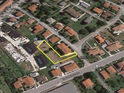 Terreno Residenziale in vendita a Codroipo via Vecchia Postale