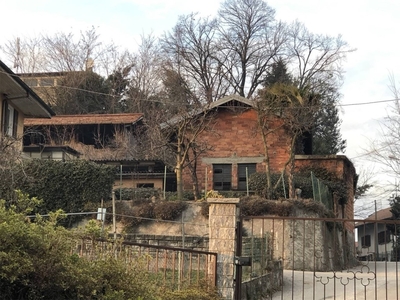 Terreno Residenziale in vendita a Luino