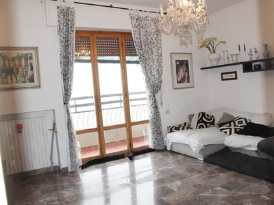 Appartamento in Affitto a Siena, 350€, 25 m²