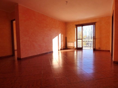 Appartamento in Strada Dei Malanot, 52, Luserna San Giovanni (TO)