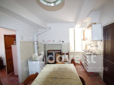 Appartamento in vendita a Castiglione d'Orcia via Fiume, snc