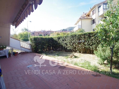 Appartamento in vendita a Montepulciano sP146, snc