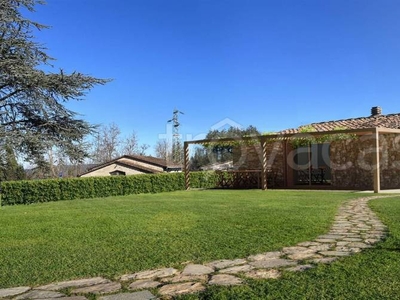 Casa Indipendente in vendita a Monticiano