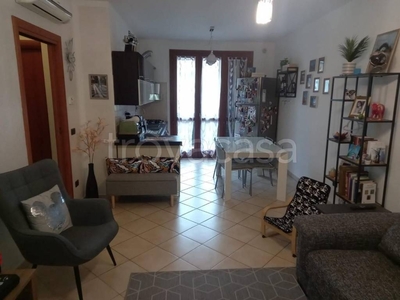 Appartamento in vendita a Poggio a Caiano via Vittorio Emanuele ii,, 34