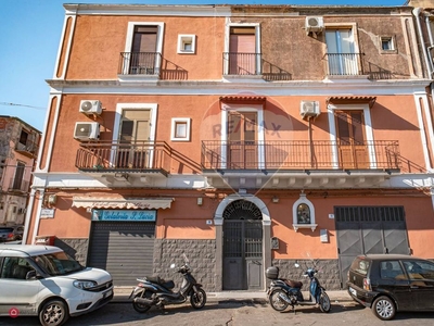 Appartamento in Vendita in Piazza Campo Trincerato 10 a Catania