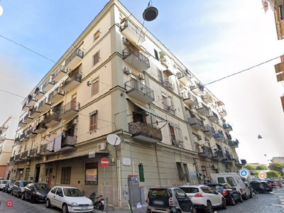 Appartamento in Vendita in Via Cantelmo A. a Napoli