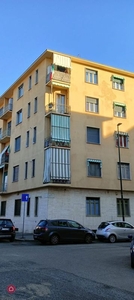 Appartamento in Vendita in Via Drusacco 8 a Torino