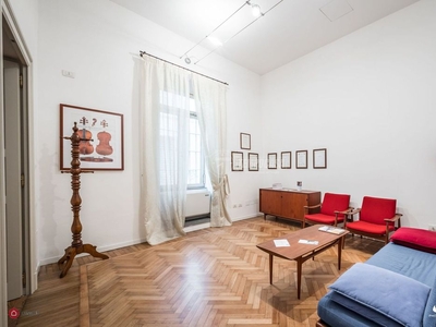 Appartamento in Vendita in Via Giosuè Carducci 24 a Parma