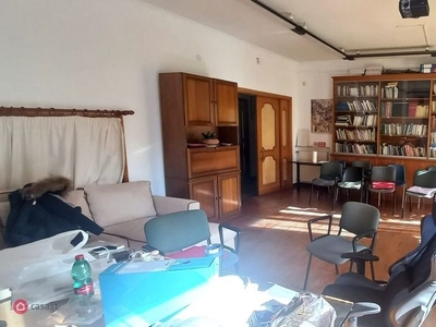 Appartamento in Vendita in Via Manzoni 26 a Napoli