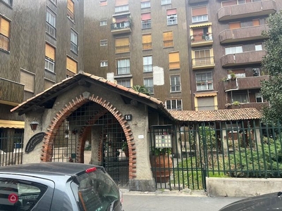 Appartamento in Vendita in Via Val di Sole 11 a Milano