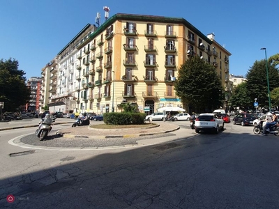 Appartamento in Vendita in Via Vincenzo Gemito a Napoli