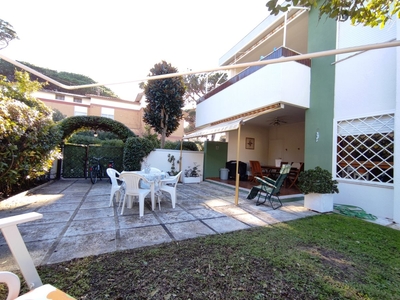 Appartamento in Via Delle Pratoline, 34, Anzio (RM)