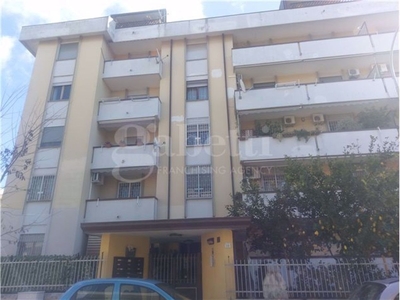 Appartamento in Via F.Lli Rosselli , 18, San Nicola la Strada (CE)