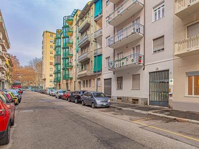 Appartamento in Via Leoni Mario, 17, Torino (TO)