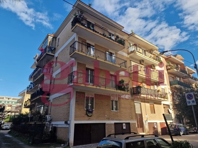 Appartamento in Via Manzoni, 51, Caserta (CE)