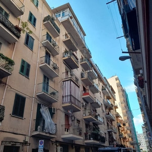 Appartamento in Via Matteo Silvaggio, 18, Palermo (PA)