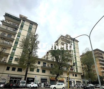 Appartamento in Viale Della Serenissima, 0, Roma (RM)