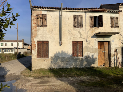 casa in vendita a Solesino