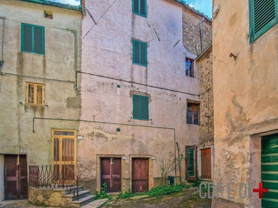 Casa Indipendente in vendita a Chiusdino via Giacomo Matteotti
