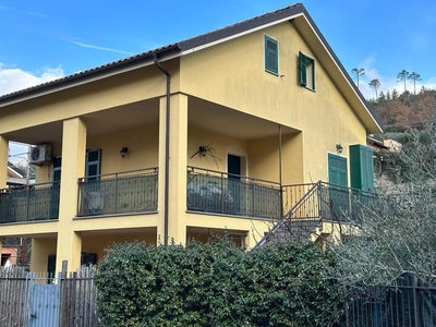 Casa Indipendente in Via Curenna, 21, Ortovero (SV)