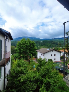 Casa indipendente ristrutturata a Centro Valle Intelvi