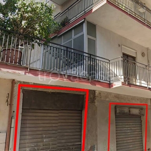 Magazzino in in vendita da privato a Reggio di Calabria via Nicola Furnari, 49