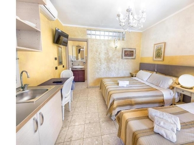 Affitto Appartamento Vacanze a Verona, Zona Borgo Roma, Via Legnago 159