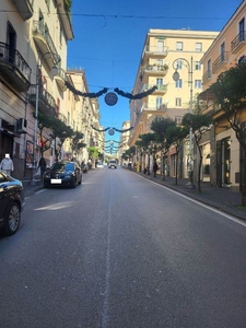 Monolocale in Via Dei Principati in zona Centro a Salerno