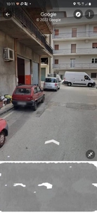 Negozio in vendita a Reggio di Calabria vico Petrillina Diramazione