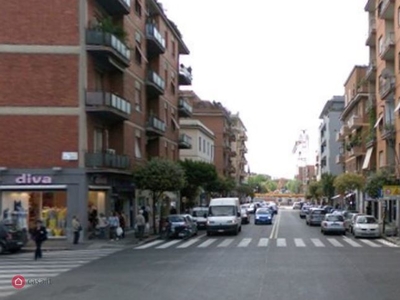 Ristorante in Vendita in Via dei Castani 131 a Roma